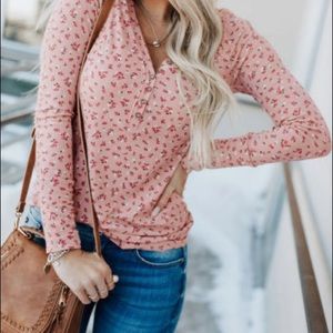Small Women’s Floral top
